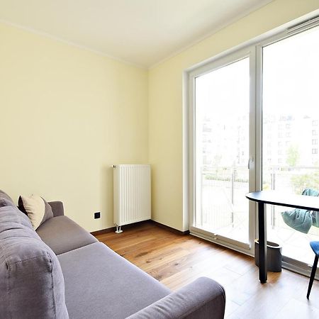 Wola Apartment Warsawa Bagian luar foto
