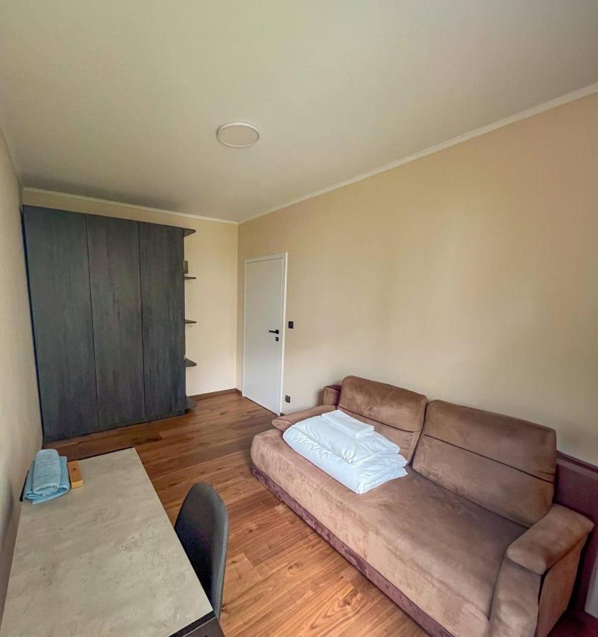 Wola Apartment Warsawa Bagian luar foto